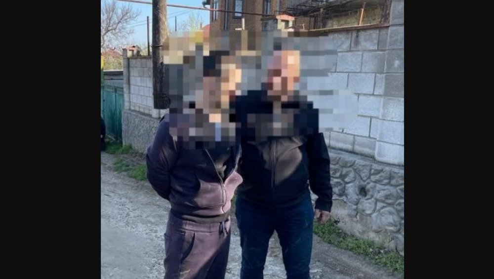 Momentul în care Mihail Șaran este reținut de oamenii legii